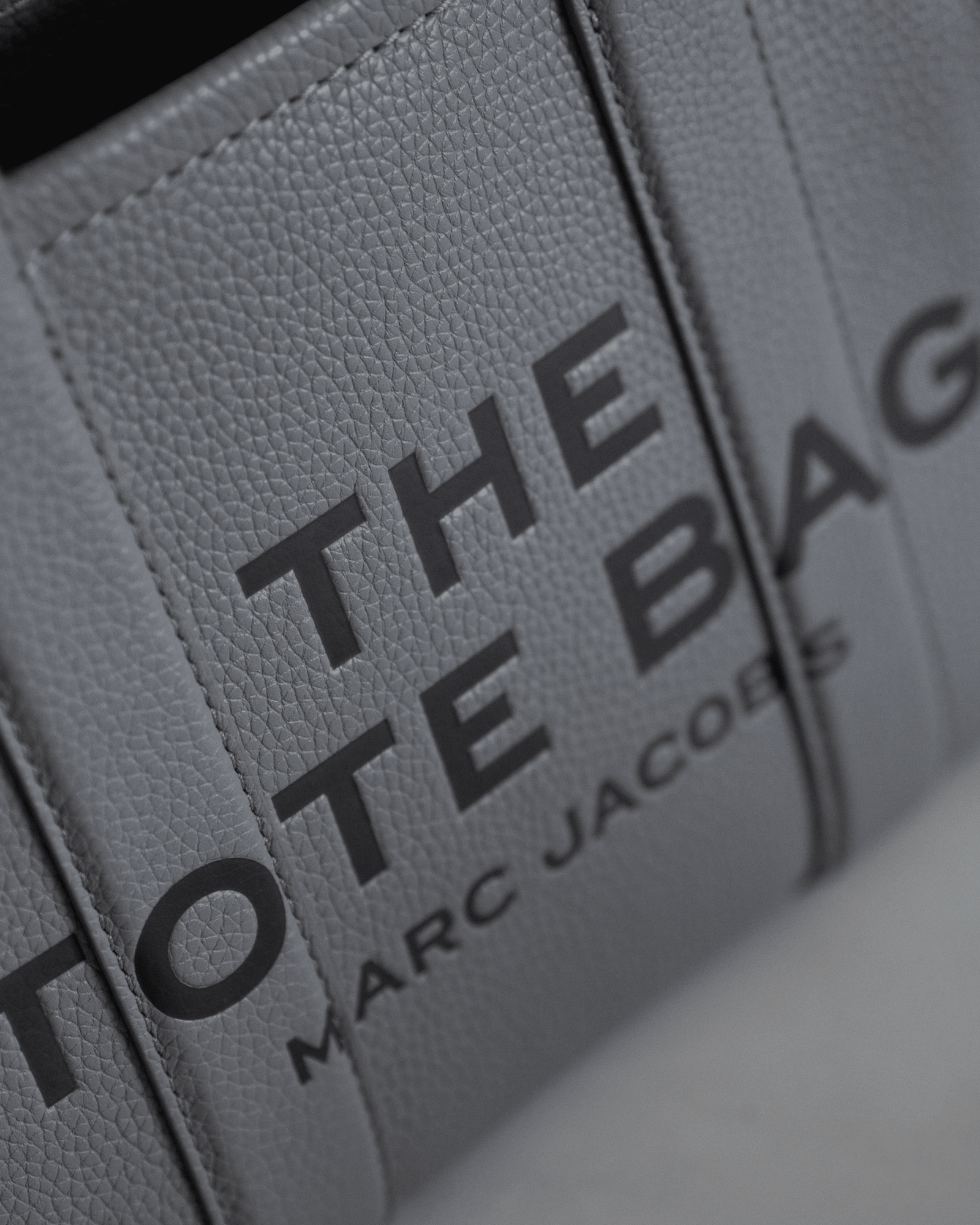 MJ Mini Traveler Tote Bag WolfGrey Leather - Gambar 4