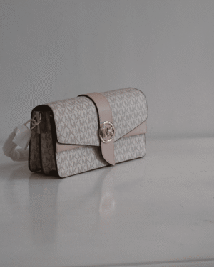 Greenwich Medium Logo Shoulder Bag Vanilla Blush