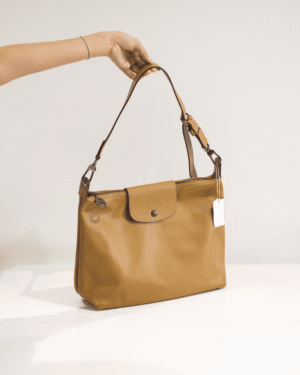 Cuir Medium Xtra Hobo Leather Brown